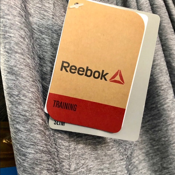 Reebok women’s graphic singlet tank - Picture 6 of 7